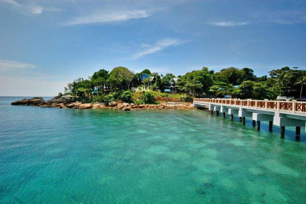 Shari La Island Resort Kampong Pasir Hantu Екстериор снимка